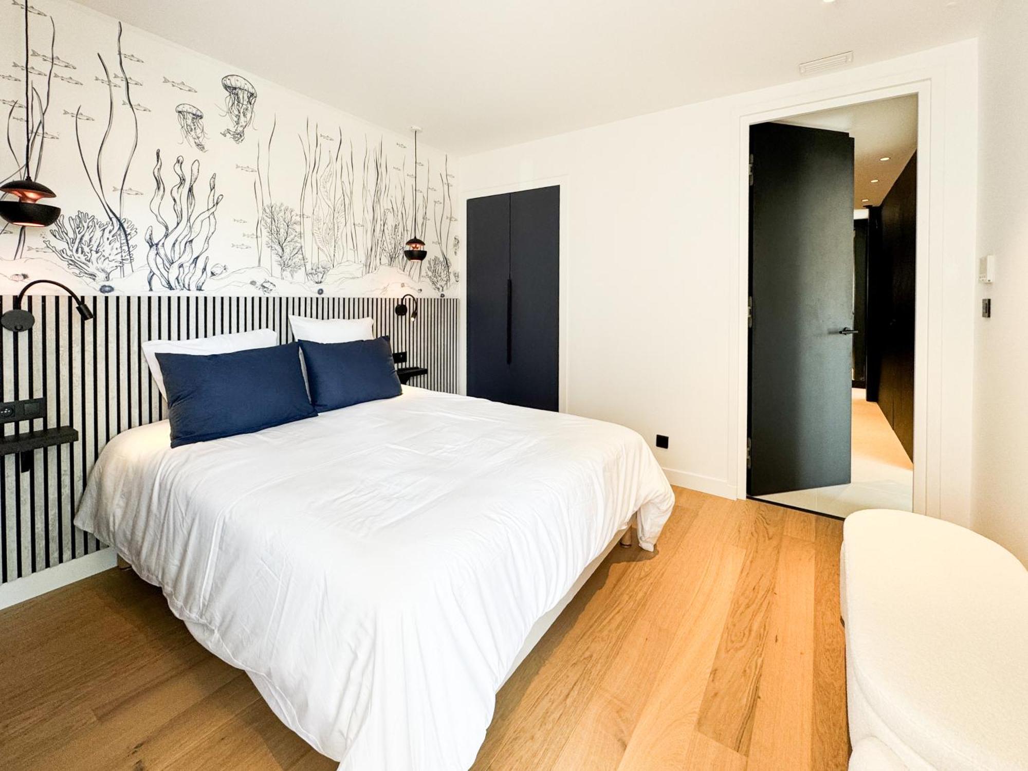 Appartement Luxueux Plein Centre De Cavalaire A 2Mn De La Plage Екстер'єр фото